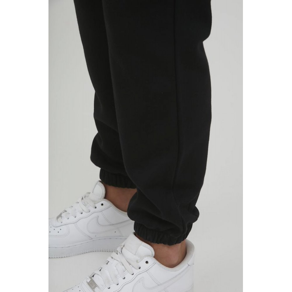 JOGGING PANTS